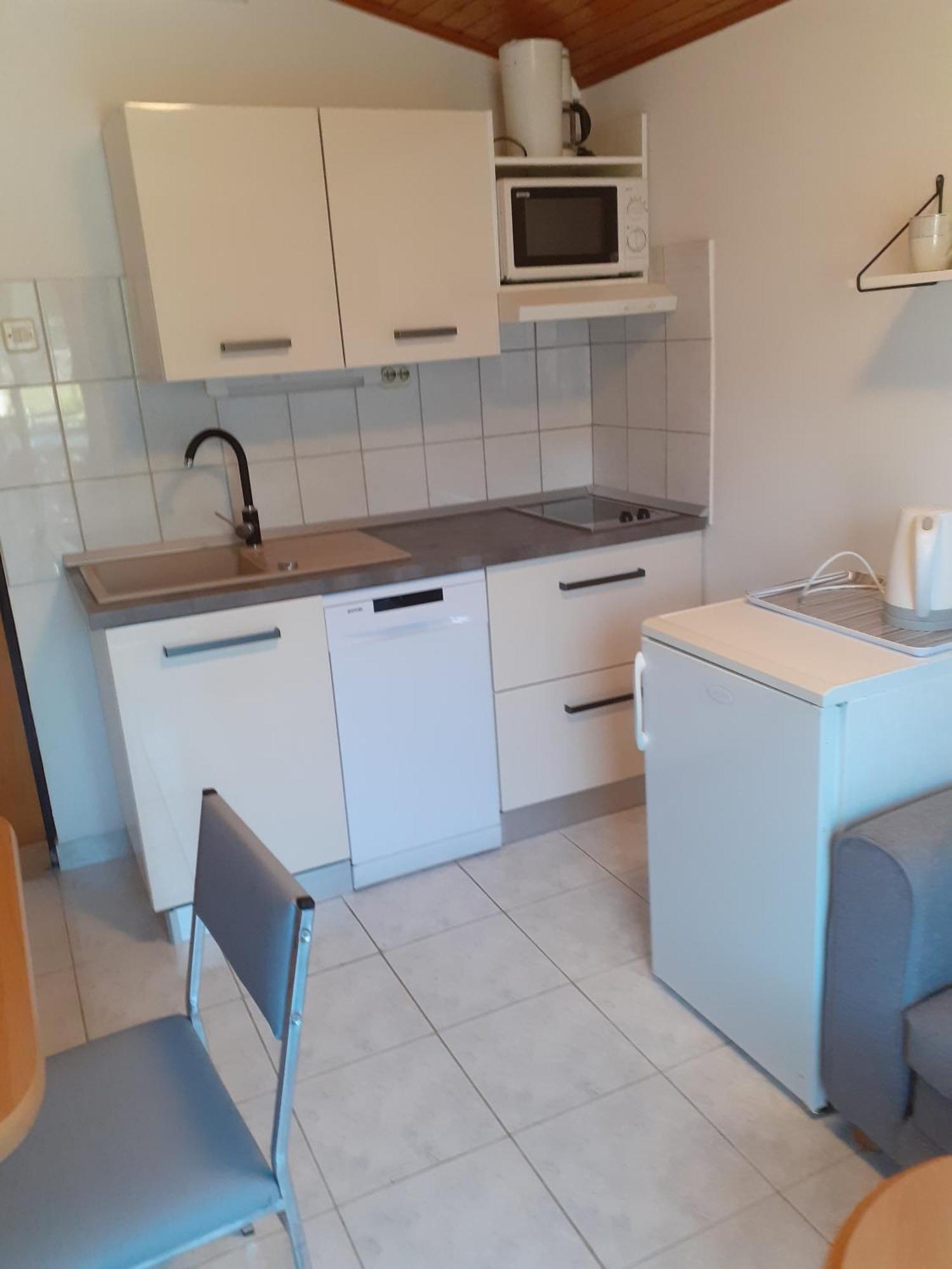 Guesthouse Apartment Bozica Bol Eksteriør bilde