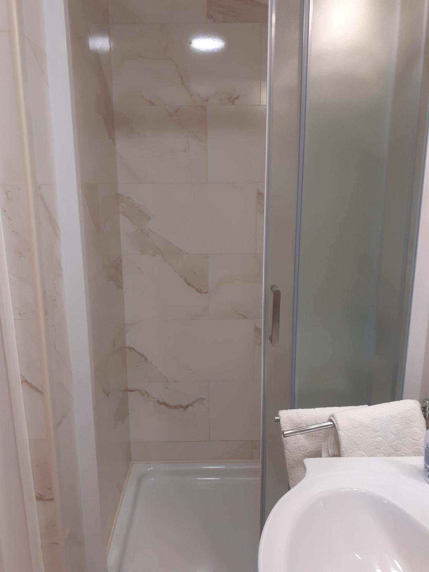Guesthouse Apartment Bozica Bol Eksteriør bilde
