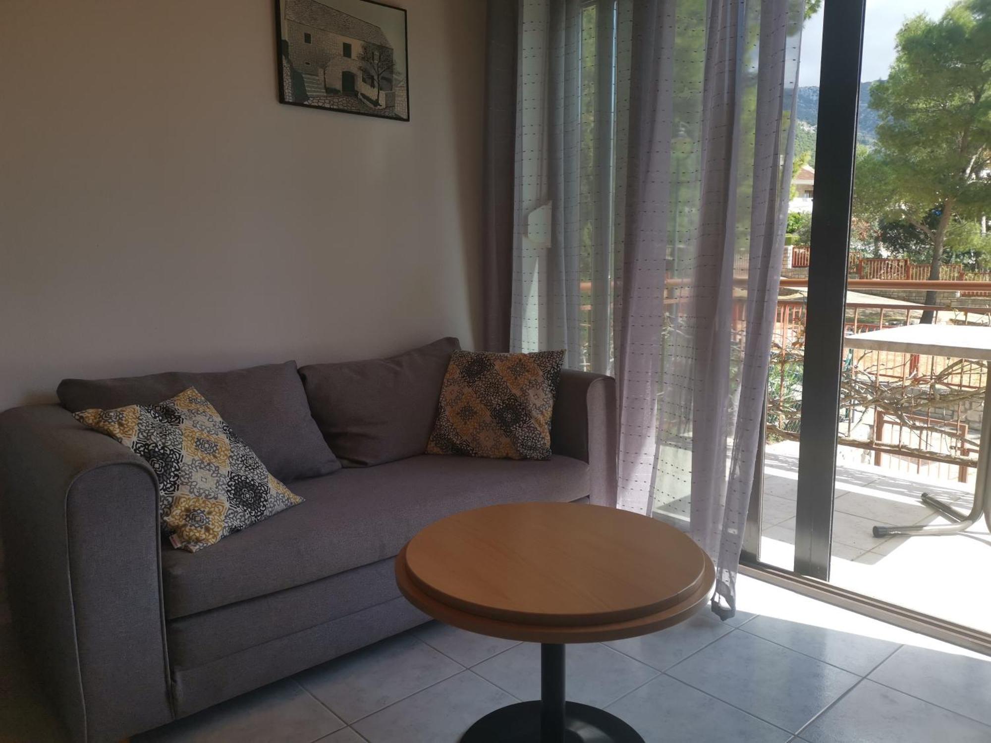 Guesthouse Apartment Bozica Bol Eksteriør bilde